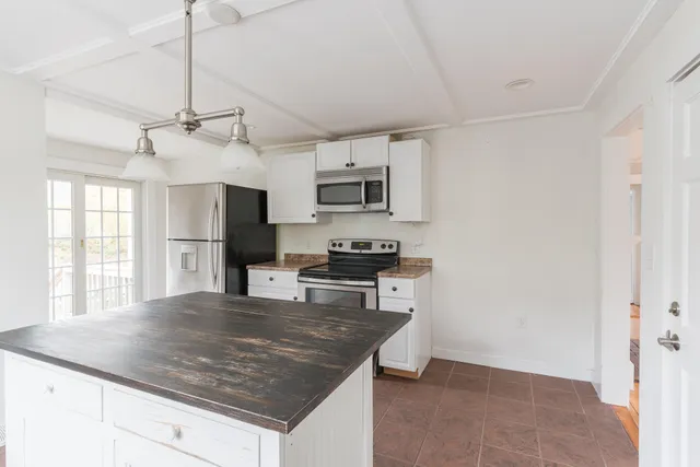 $1,499,900 | 745-747 Main Street, Chatham, MA 02633