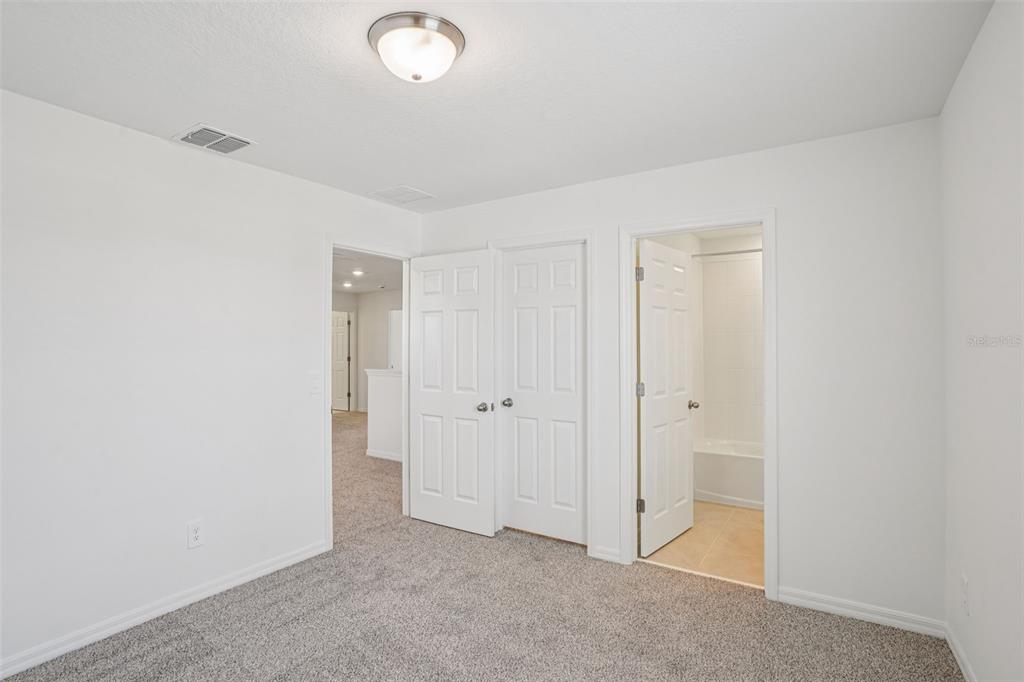 4519 Windy Oak Way St. Cloud, FL 34772 - Photo 26 of 40 a view of an empty room