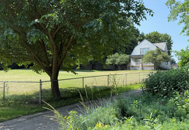 $198,000 | 1 Brizse Avenue, Battle Creek, MI 49037