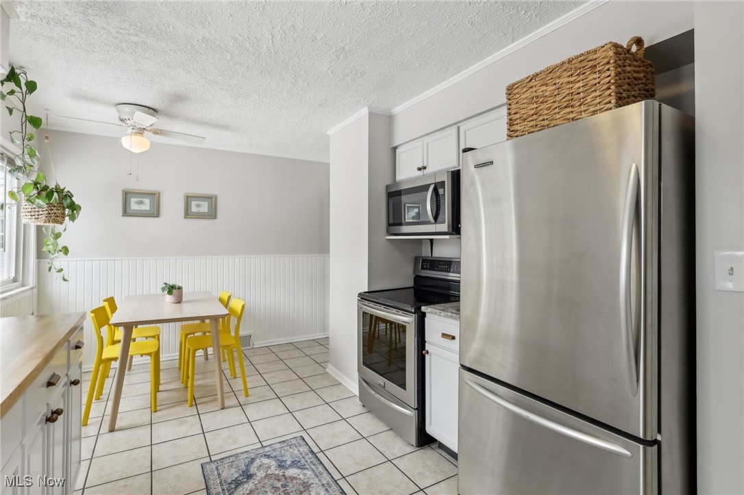 619 Kenilworth Road Bay Village, OH 44140 - Photo 17 of 44