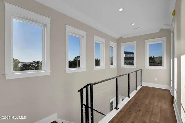 $1,799,000 | 113 Diamond Point, Surf City, NC 28445