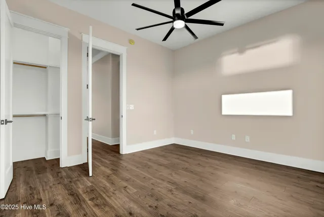 $1,799,000 | 113 Diamond Point, Surf City, NC 28445