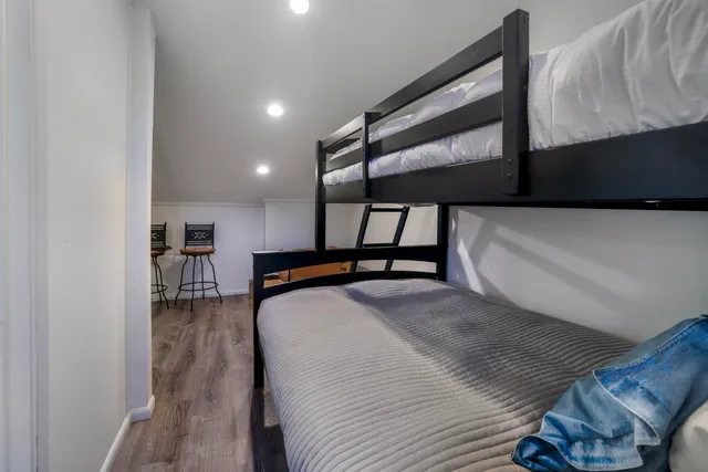 $1,295,000 | 127 Saddle Road, Unit E7, Ketchum, ID 83340