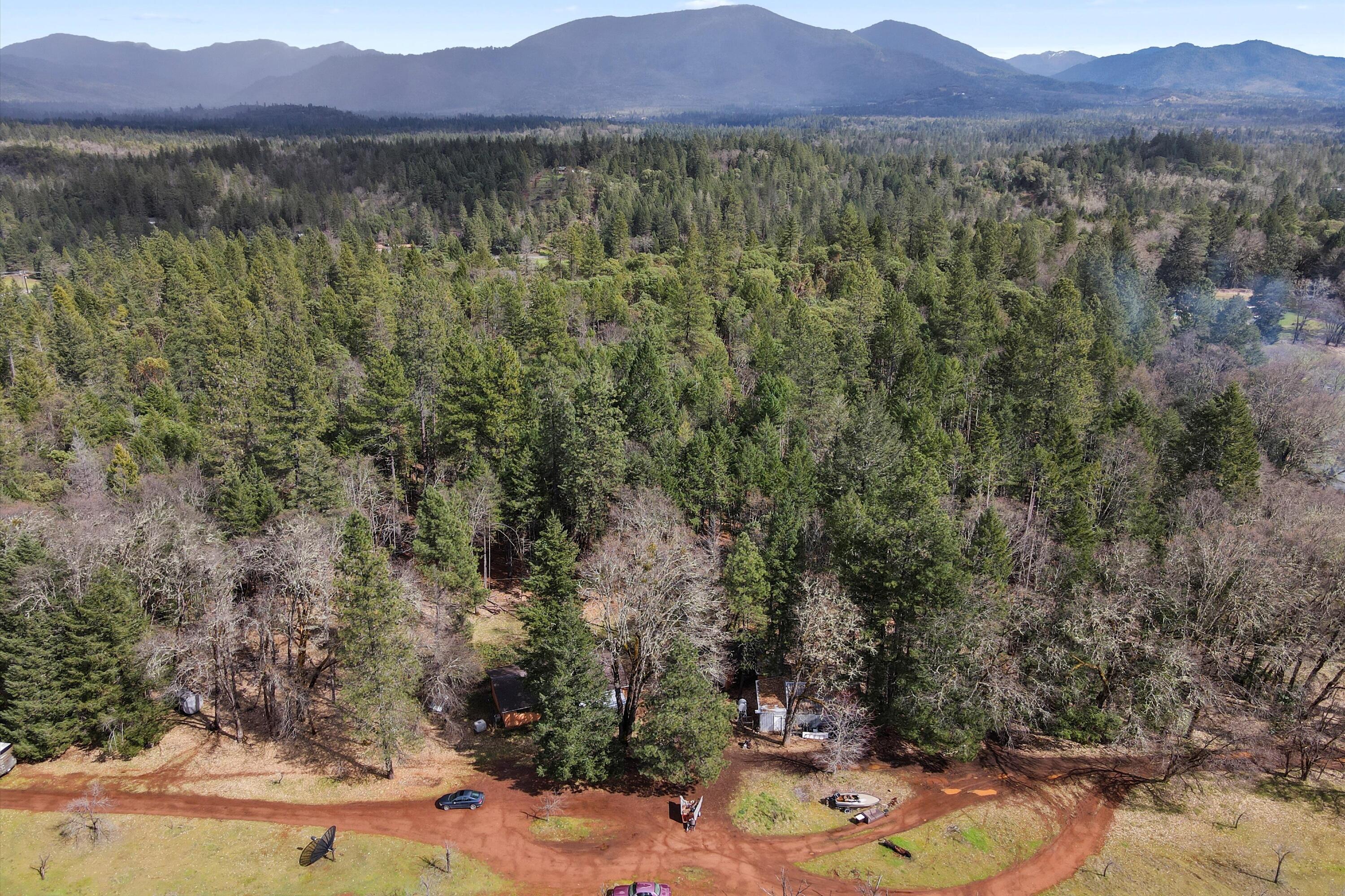 1245 East Crow Road Merlin, OR 97532 - Photo 39 of 41 02-DJI_0735