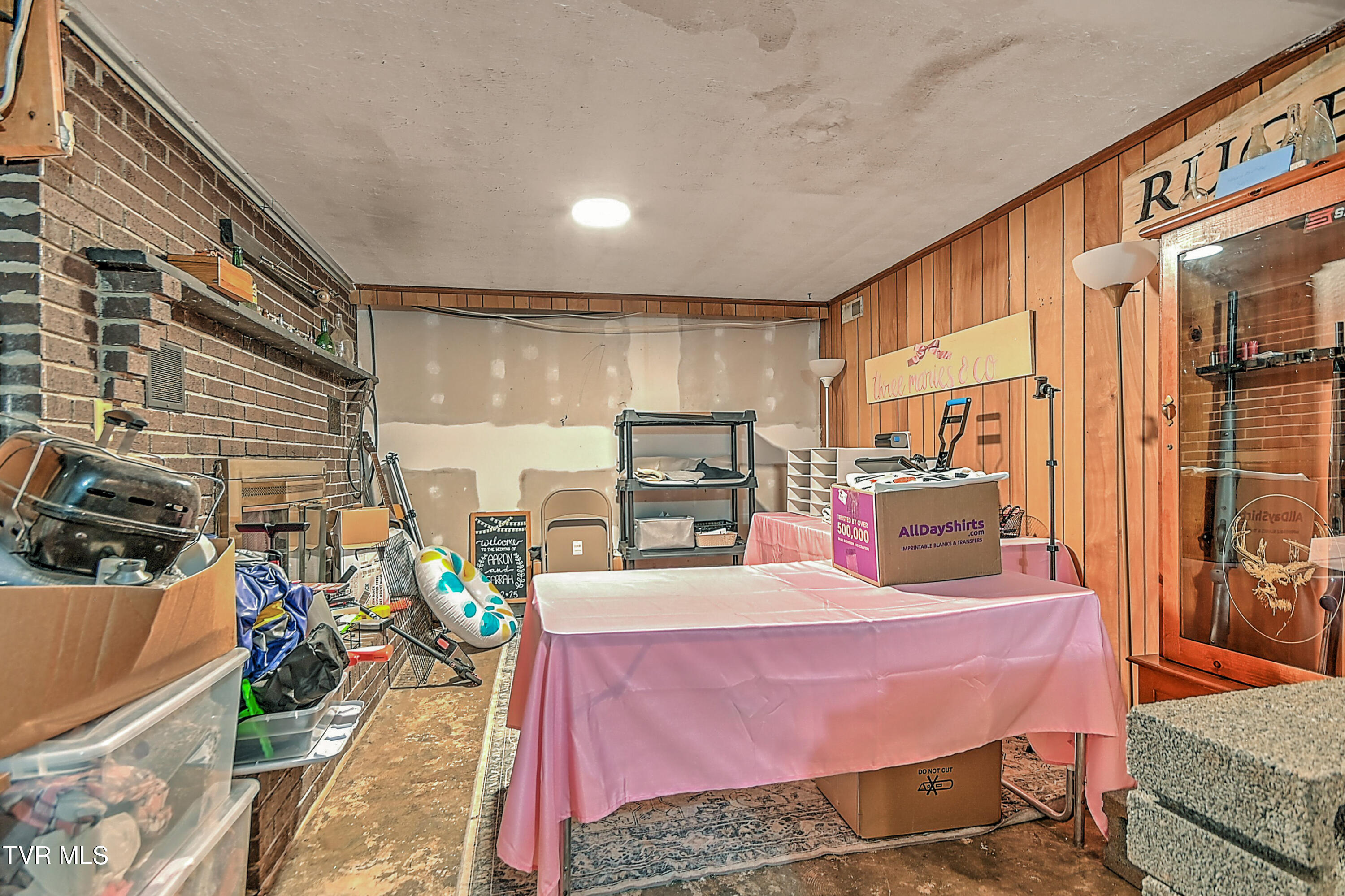 310 Minton Hollow Road Elizabethton, TN 37643 - Photo 29 of 63 310 Minton Hollow JR-29