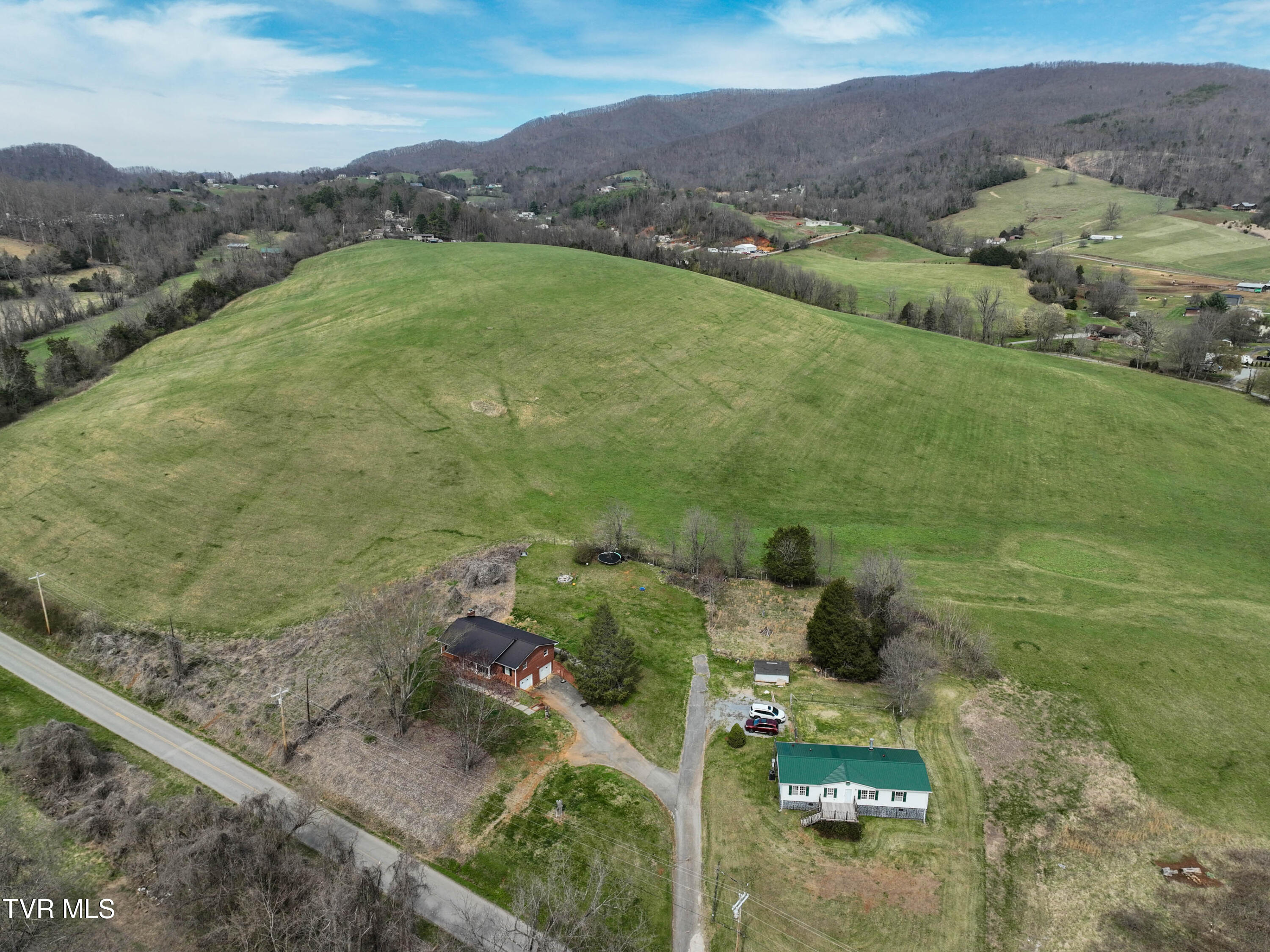 310 Minton Hollow Road Elizabethton, TN 37643 - Photo 45 of 63 310 Minton Hollow Rd Drone RIDDLE-7