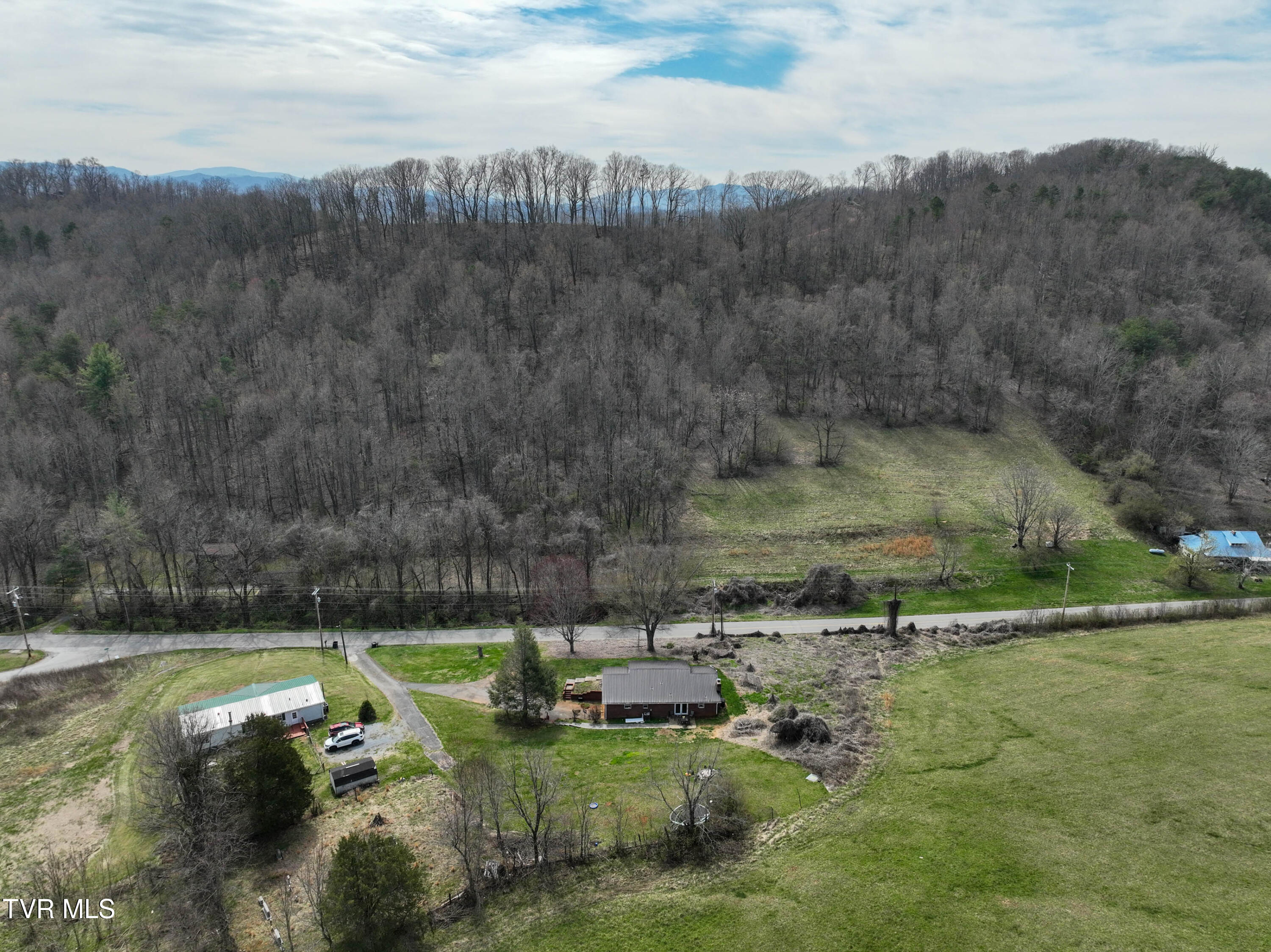 310 Minton Hollow Road Elizabethton, TN 37643 - Photo 49 of 63 310 Minton Hollow Rd Drone RIDDLE-11