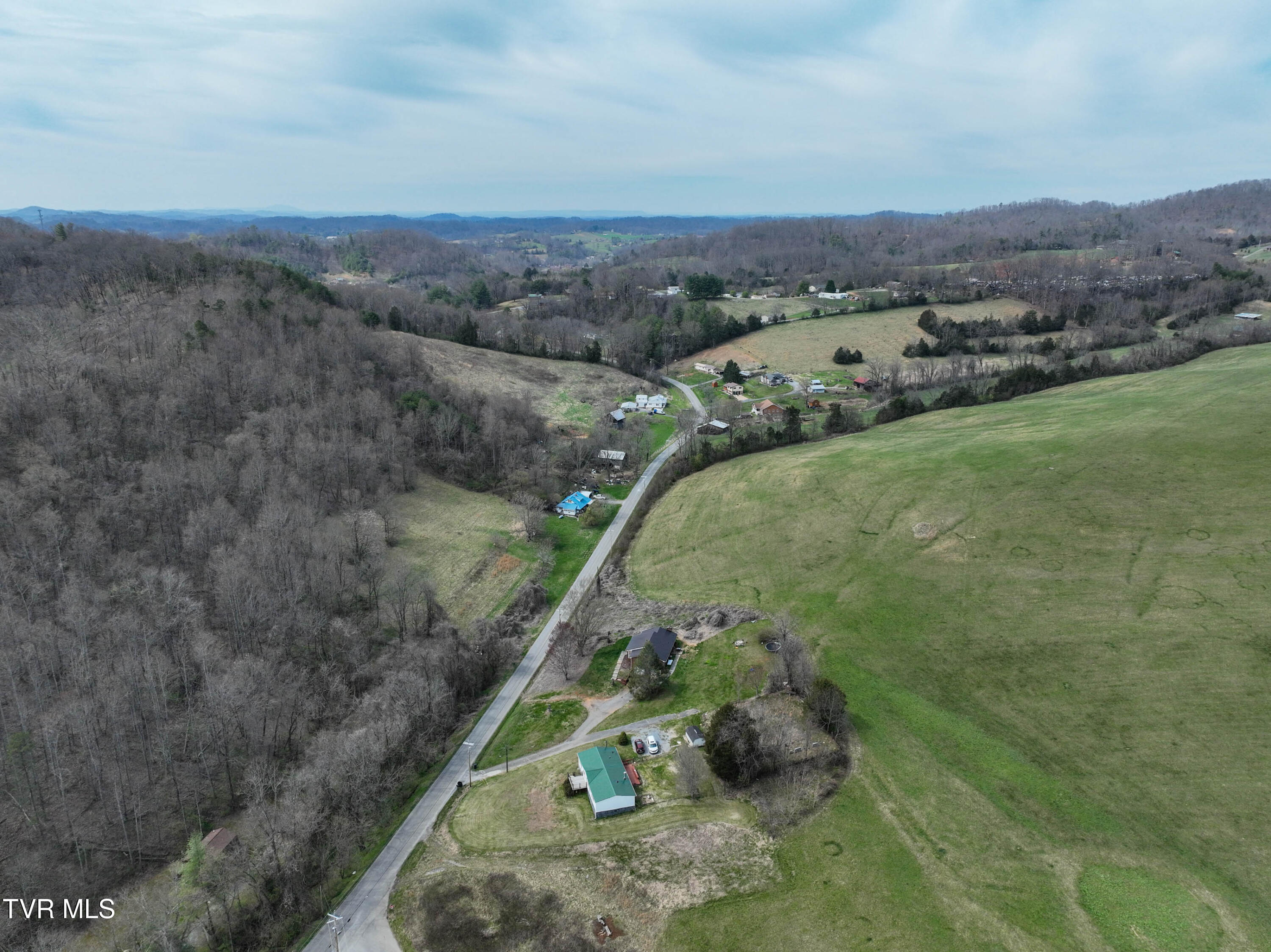 310 Minton Hollow Road Elizabethton, TN 37643 - Photo 59 of 63 310 Minton Hollow Rd Drone RIDDLE-21