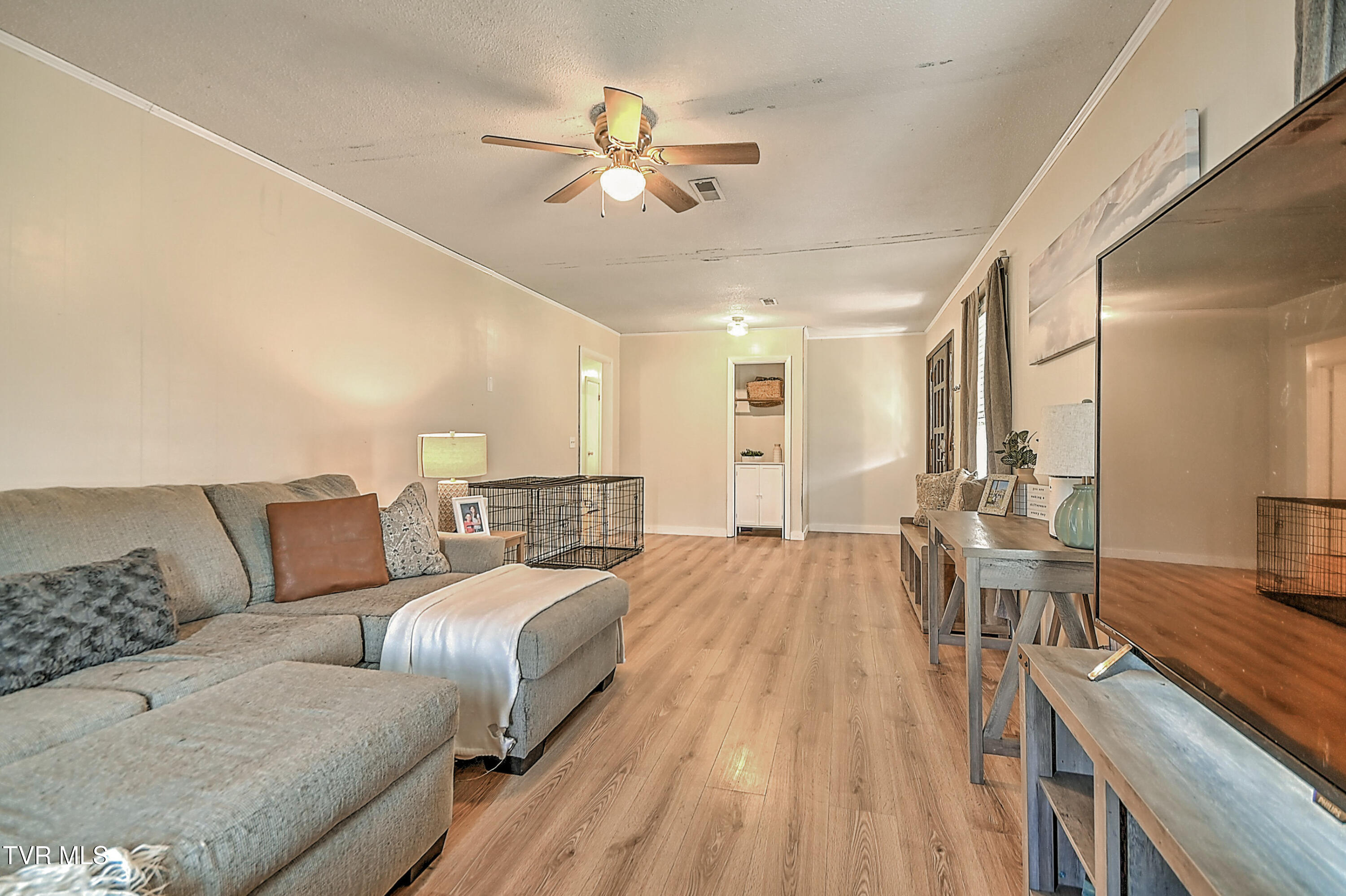 310 Minton Hollow Road Elizabethton, TN 37643 - Photo 9 of 63 310 Minton Hollow JR-9