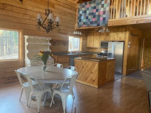 5649 South Swenson Road Nine Mile Falls, WA 99026 - Photo 2 of 12 Gallery Image 2