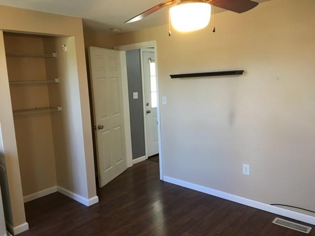 988 Cliff Mine Road Coraopolis, PA 15108 - Photo 6 of 19 Gallery Image 6