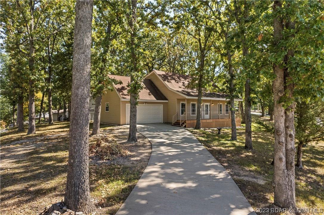 Nice Concrete driveway