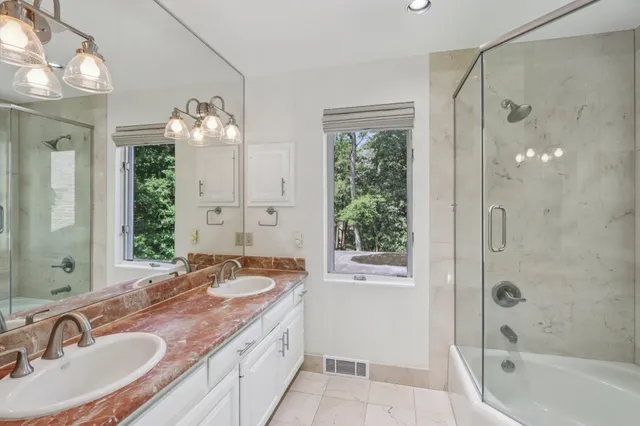 $1,799,900 | 2395 White Oak Trail, Oregon, WI 53575