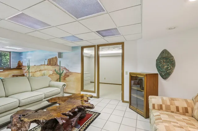 $1,799,900 | 2395 White Oak Trail, Oregon, WI 53575