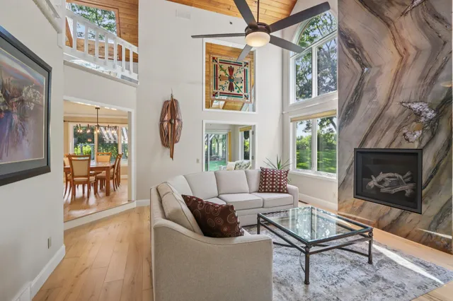 $1,799,900 | 2395 White Oak Trail, Oregon, WI 53575