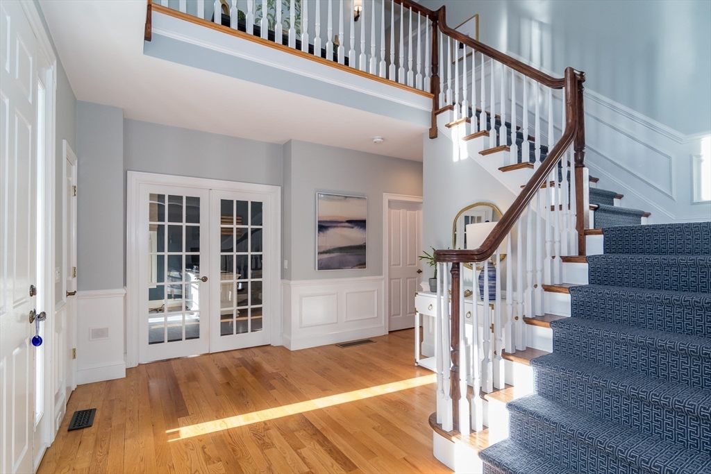 42 Winter Street Natick, MA 01760 - Photo 11 of 31