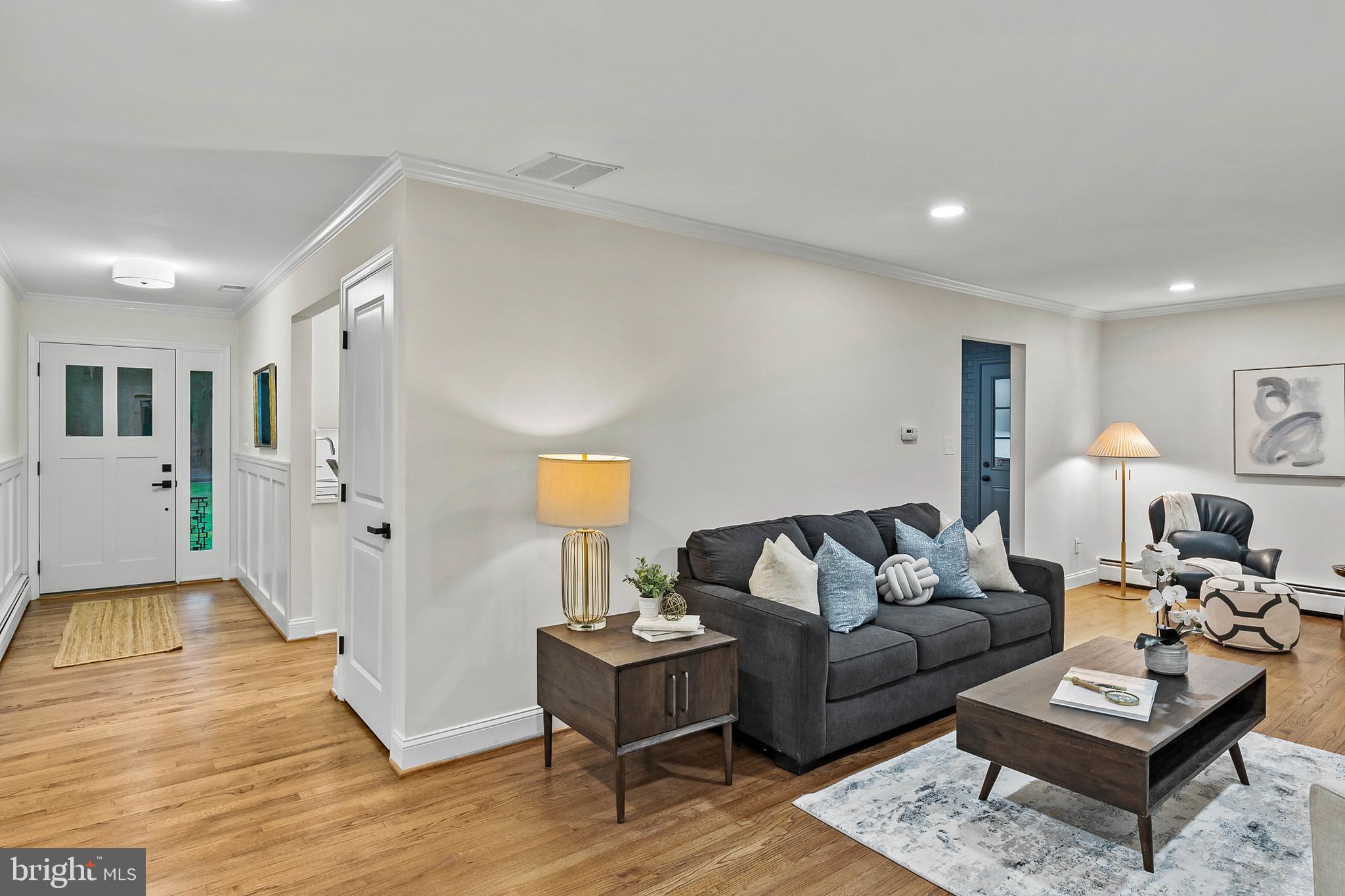 16480 Ed Warfield Road Woodbine, MD 21797 - Photo 21 of 59 Living Room to Front Entry