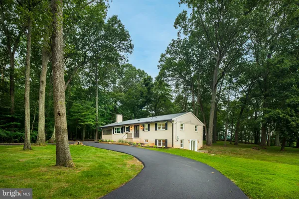 $3,950 | 16480 Ed Warfield Road, Woodbine, MD 21797
