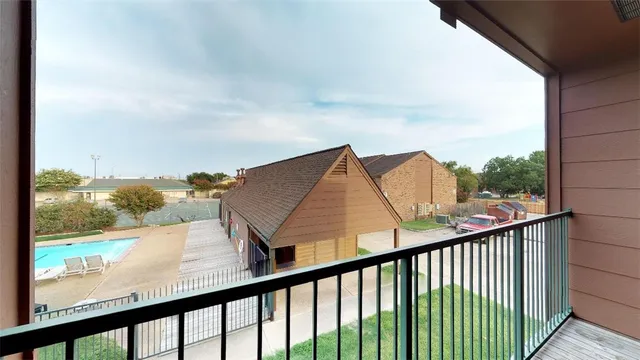 $975 | 904 University Oaks Boulevard, Unit 124, College Station, TX 77840