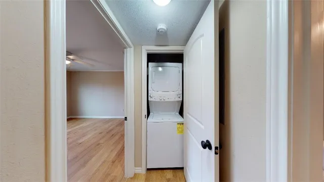 $975 | 904 University Oaks Boulevard, Unit 124, College Station, TX 77840