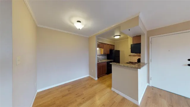 $975 | 904 University Oaks Boulevard, Unit 124, College Station, TX 77840