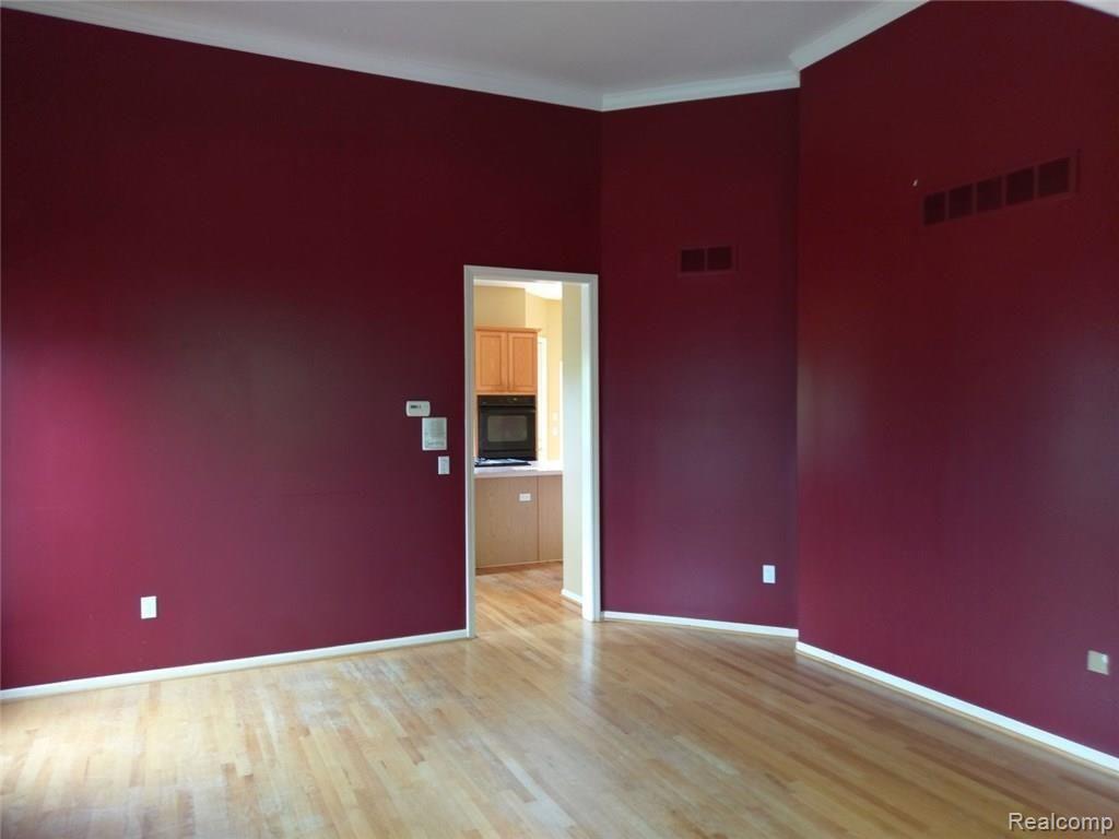 47442 Madison Canton, MI 48188 - Photo 11 of 50