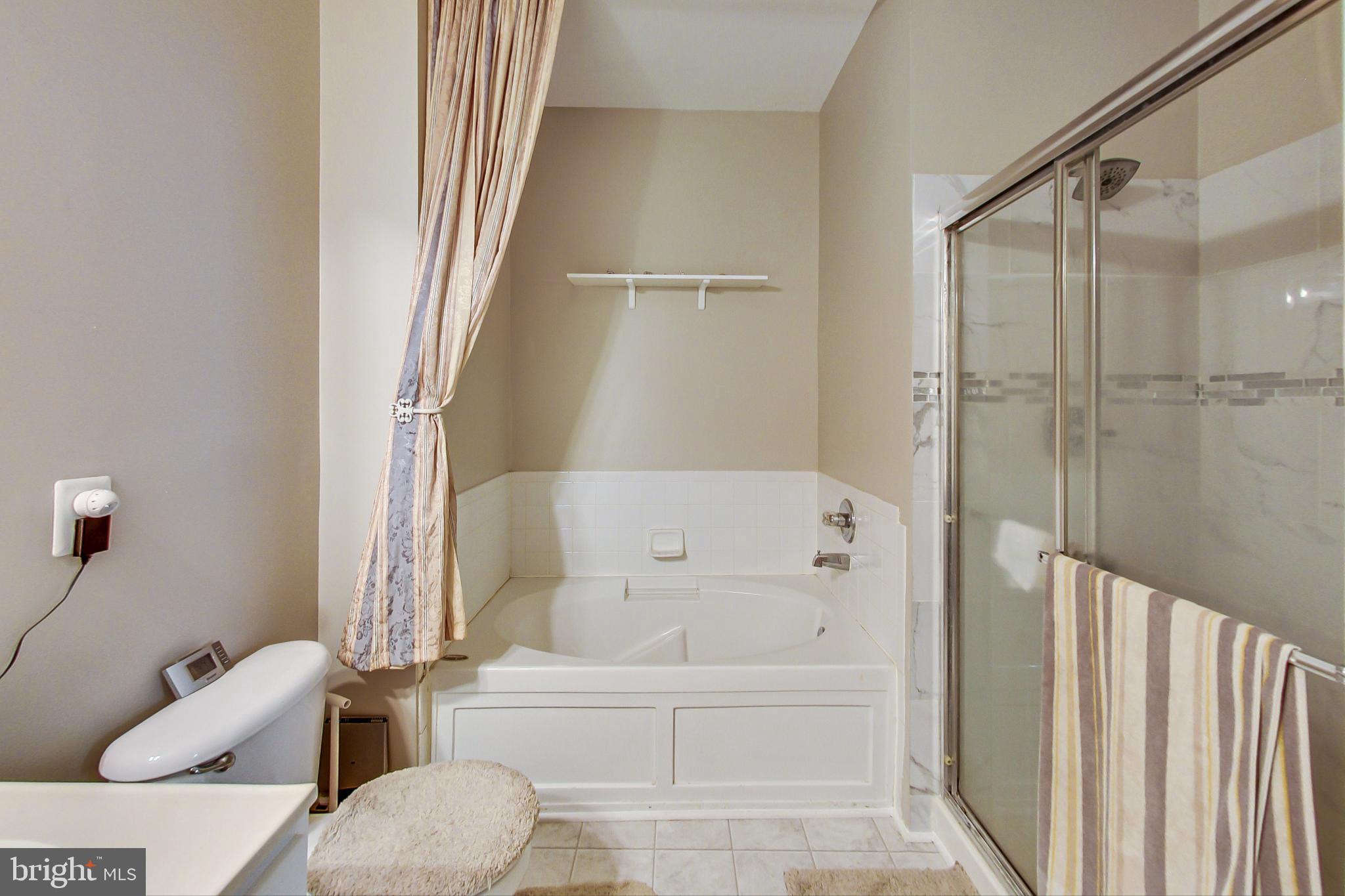8701 Capistrano Way Odenton, MD 21113 - Photo 12 of 38 Private Full Bathroom