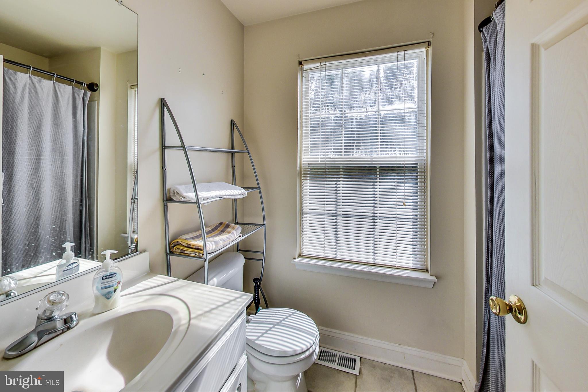 8701 Capistrano Way Odenton, MD 21113 - Photo 21 of 38 Full Hallway Bathroom