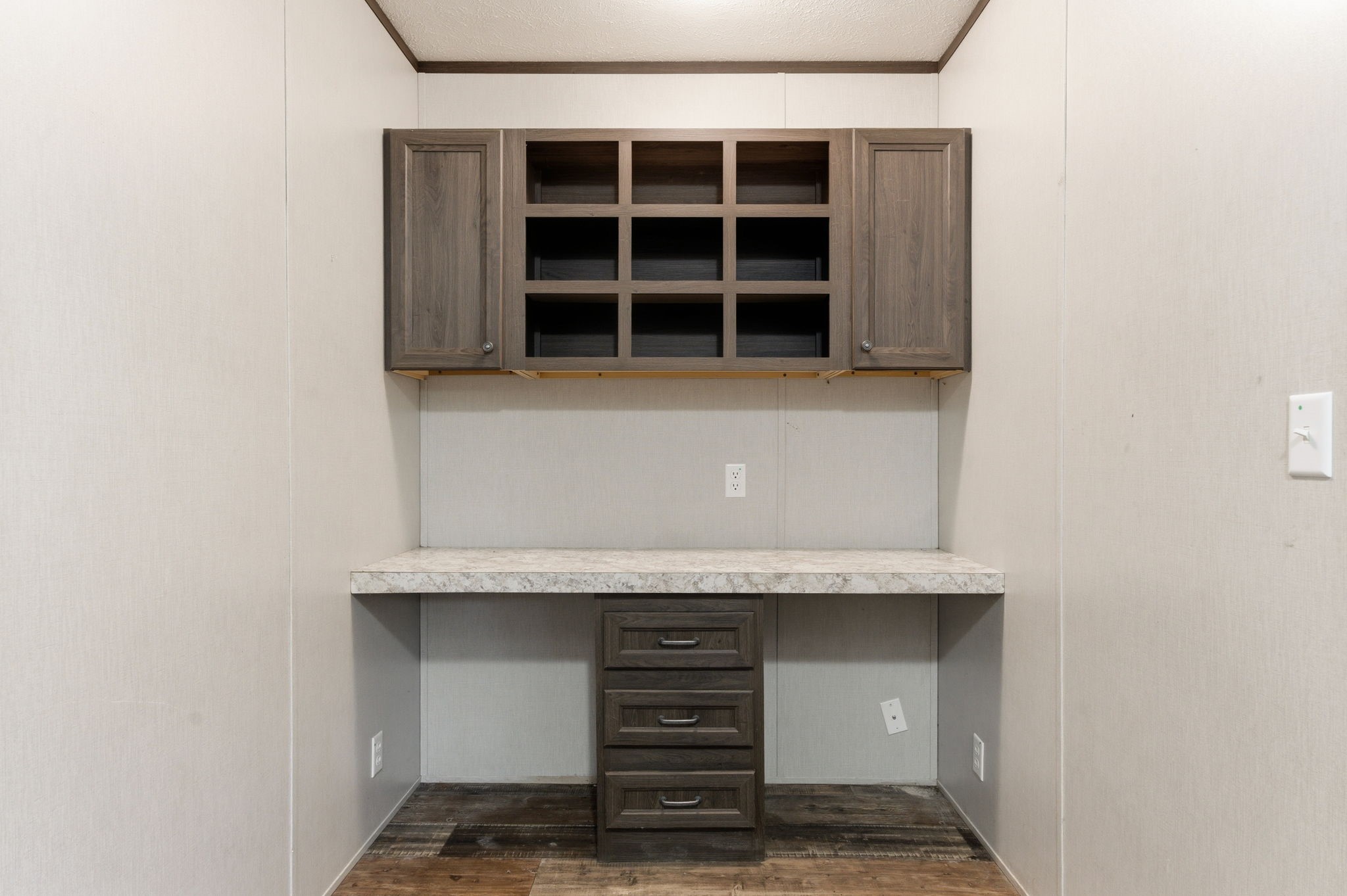 3110 Green Forest Road Conroe, TX 77303 - Photo 18 of 50 a view of an empty room with a cabinet and a window