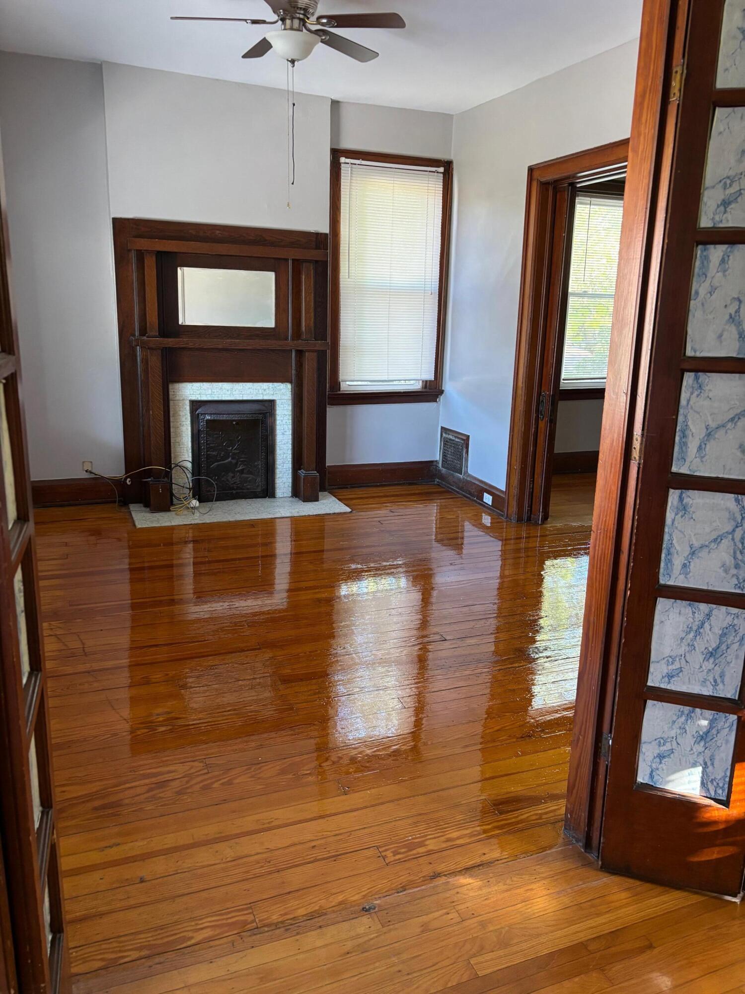 1802 Holman Street Covington, KY 41014 - Photo 3 of 12