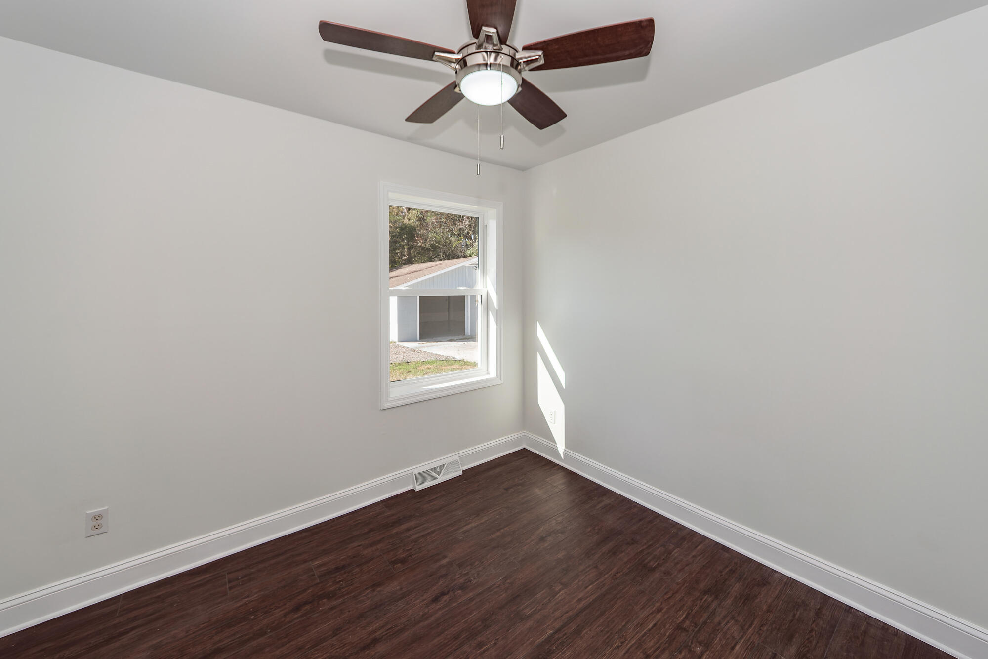 1022 Miles Jamison Road Summerville, SC 29485 - Photo 18 of 34 33