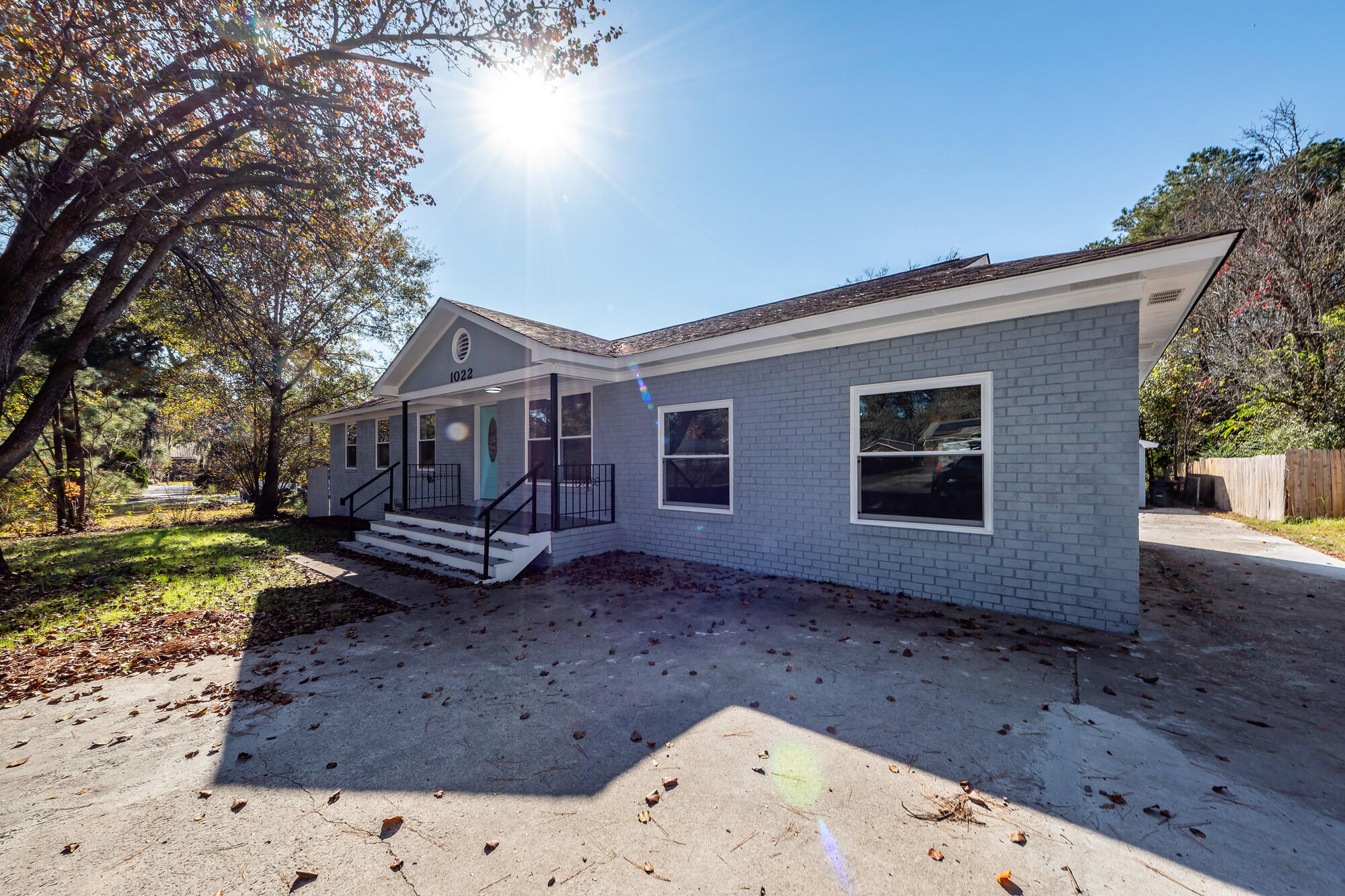 1022 Miles Jamison Road Summerville, SC 29485 - Photo 4 of 34 51