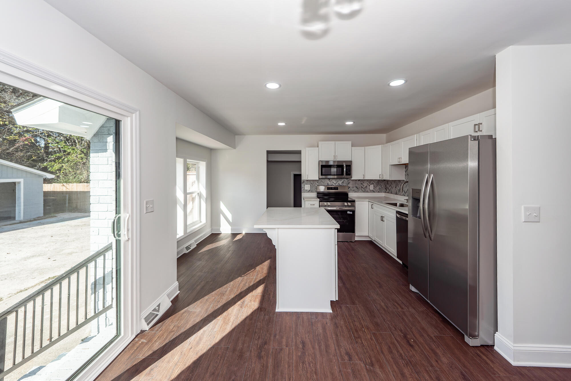 1022 Miles Jamison Road Summerville, SC 29485 - Photo 8 of 34 10