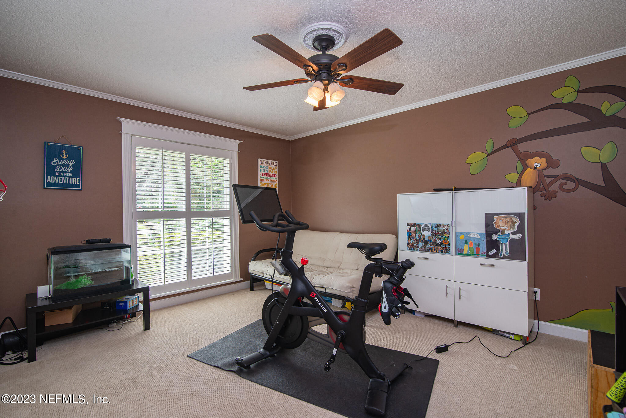 9409 Woodhaven Road Jacksonville, FL 32257 - Photo 26 of 38 a living room with furniture and a window