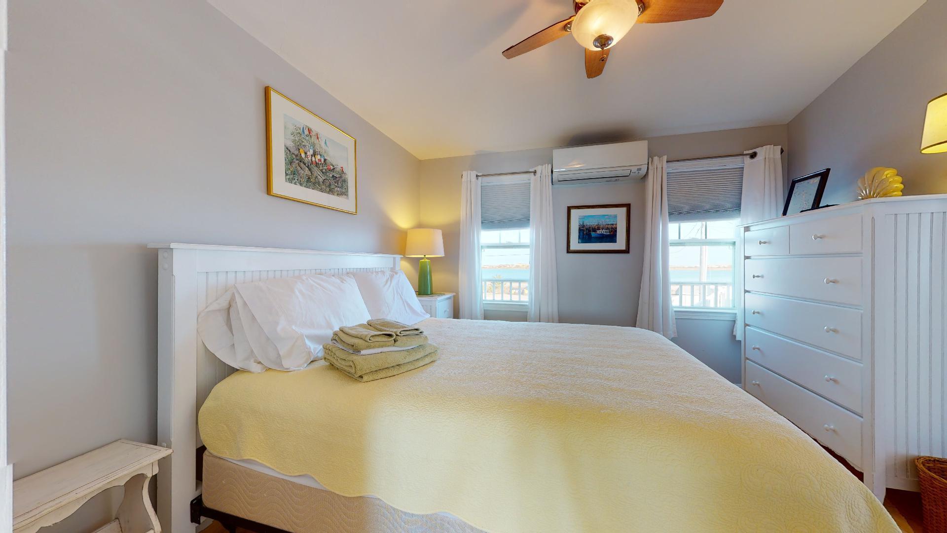 482 Shore Road, Unit 2 Truro, MA 02666 - Photo 11 of 46 482-Shore-Road-2-Seaside-10252020_094243