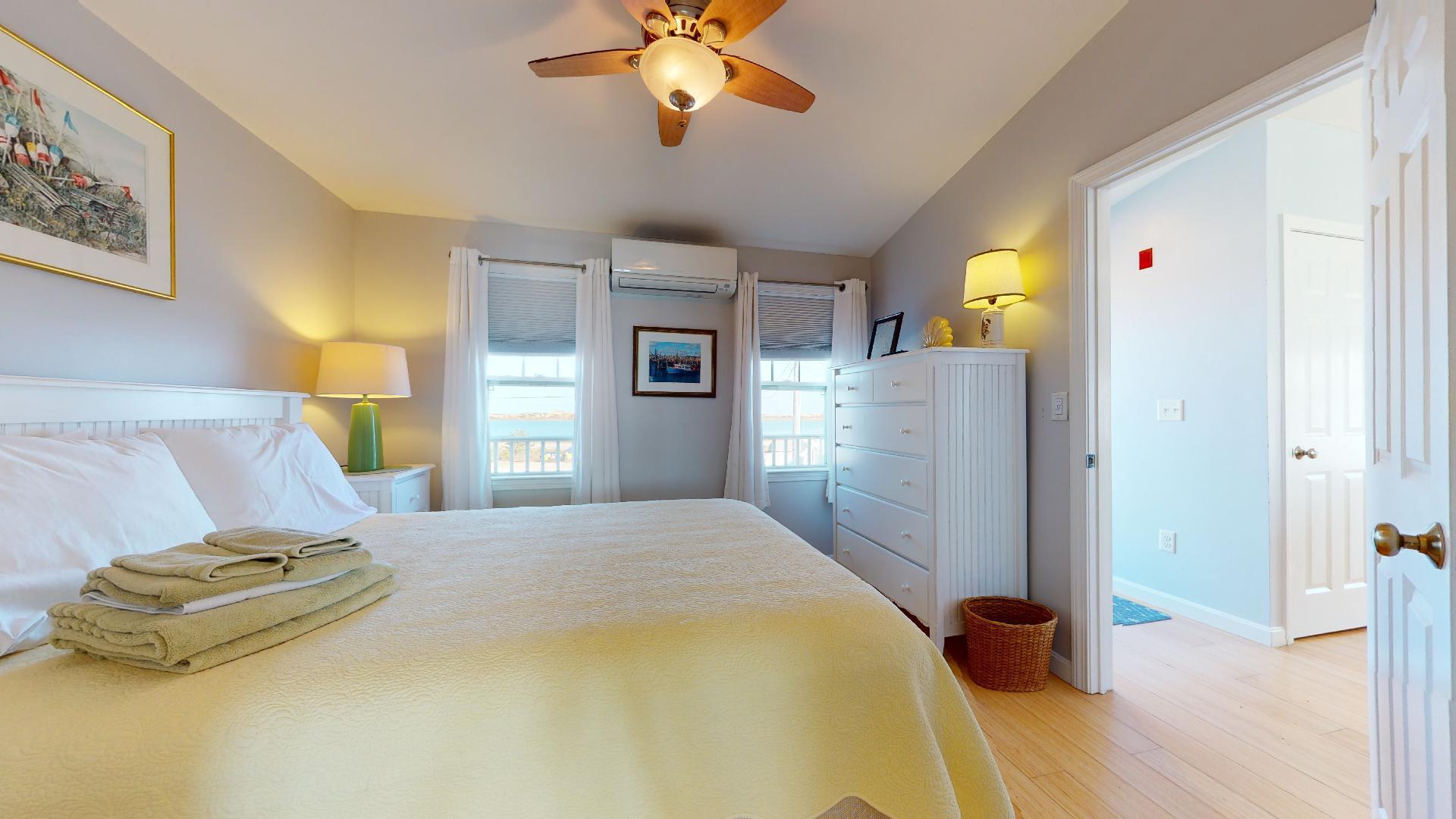 482 Shore Road, Unit 2 Truro, MA 02666 - Photo 12 of 46 482-Shore-Road-2-Seaside-10252020_094309