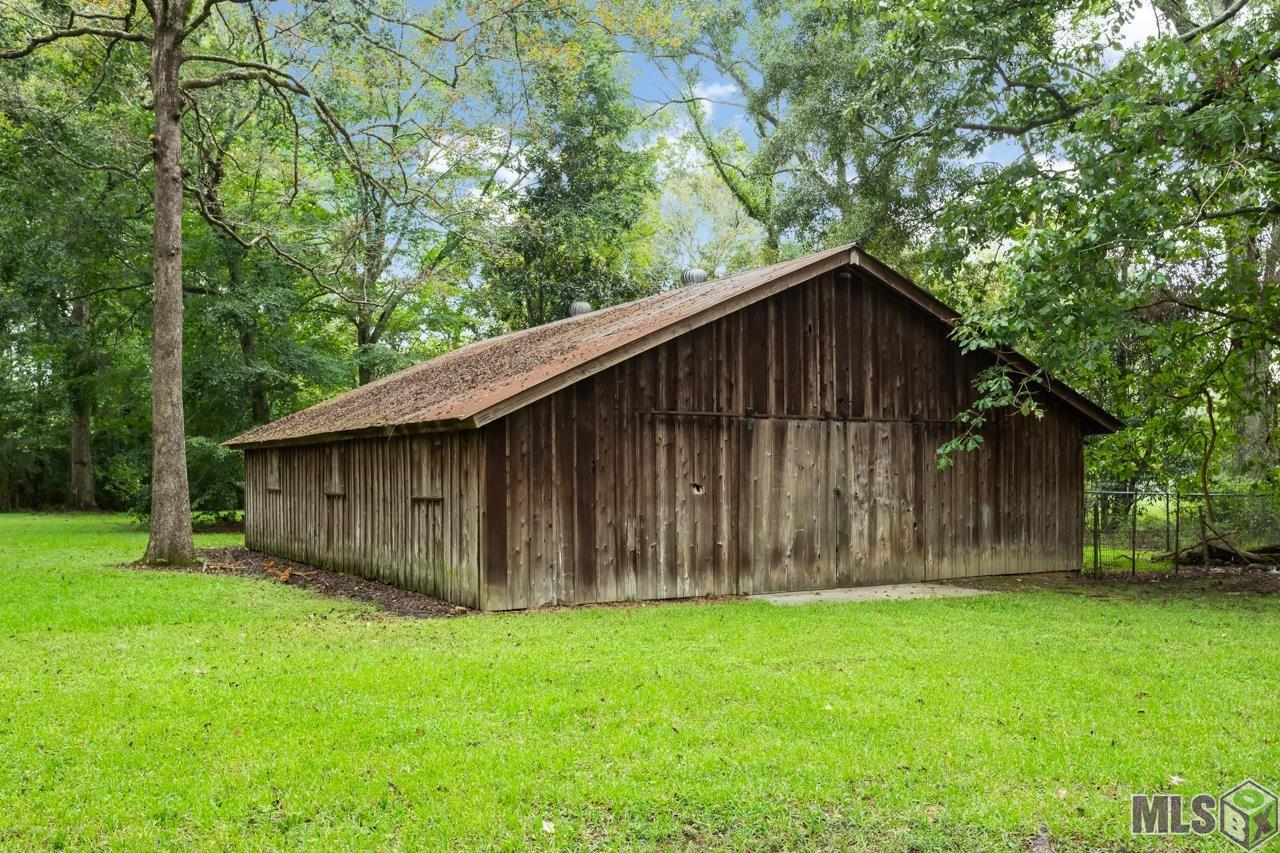 22475 Hoo Shoo Too Road Baton Rouge, LA 70817 - Photo 7 of 32 Large Custom-built Cedar Barn/Workshop