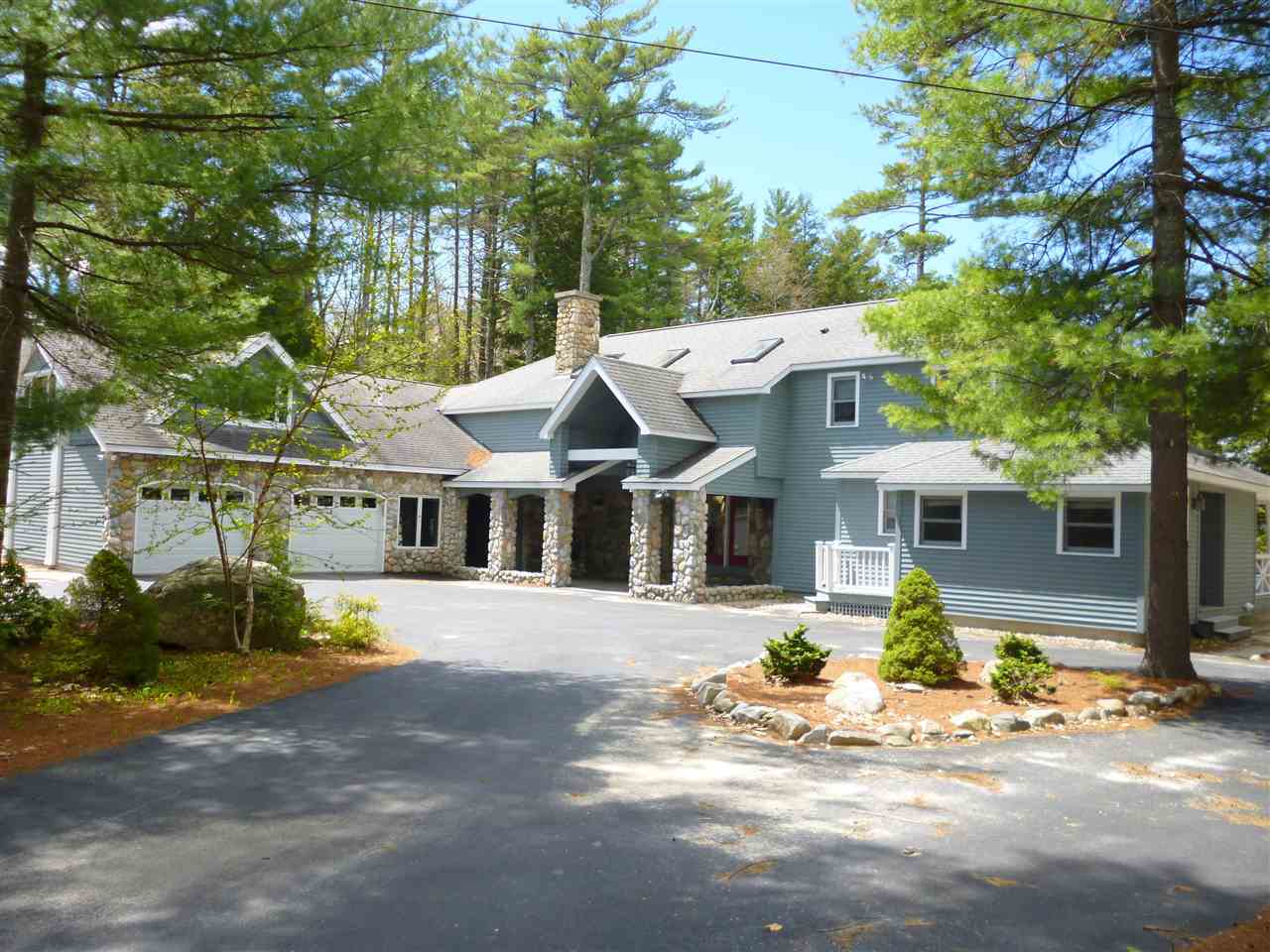 23 Tuftonboro Neck Road Tuftonboro, NH 03853 - Photo 2 of 40 Gallery Image 2