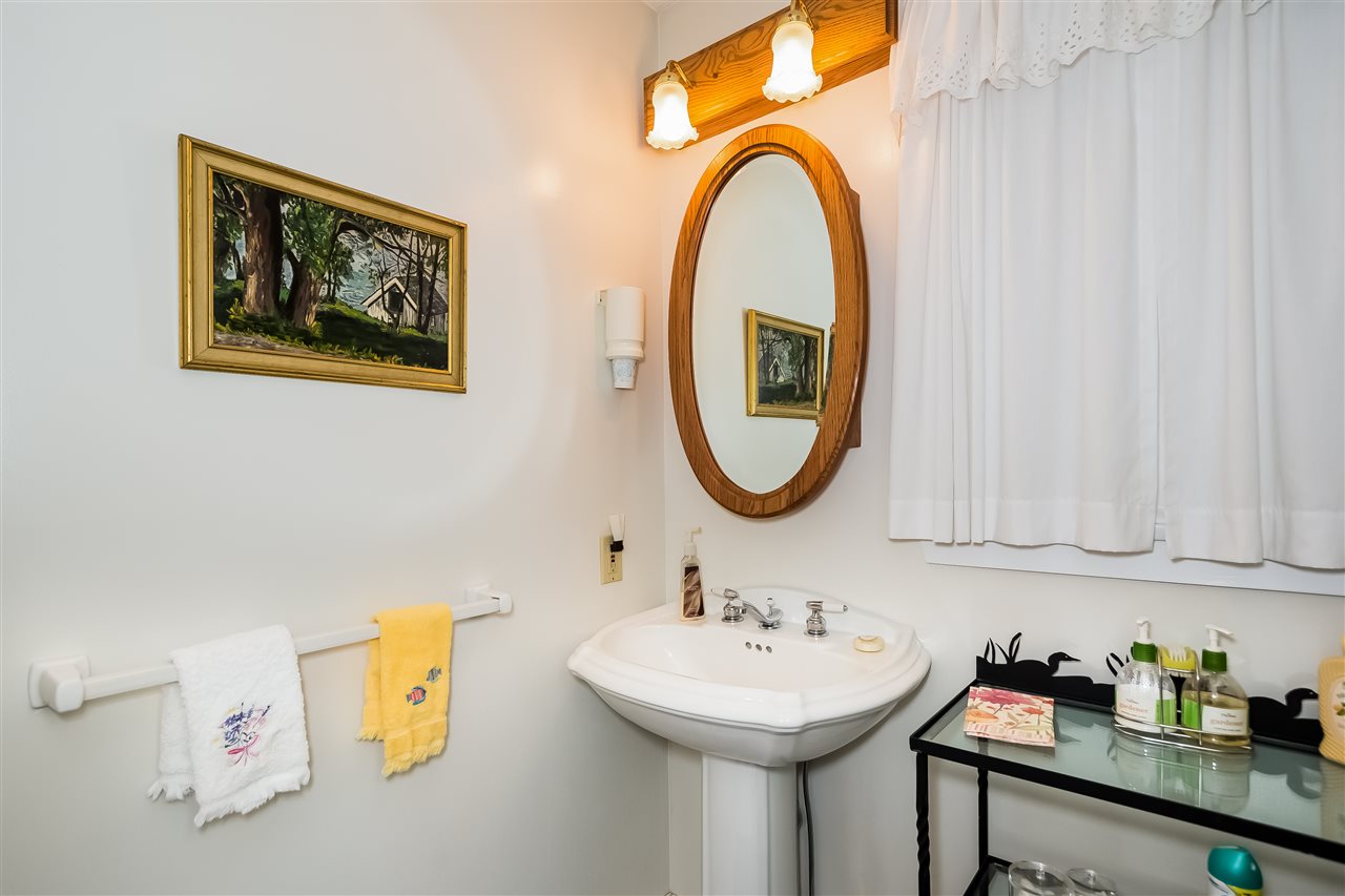 23 Tuftonboro Neck Road Tuftonboro, NH 03853 - Photo 22 of 40 Gallery Image 22