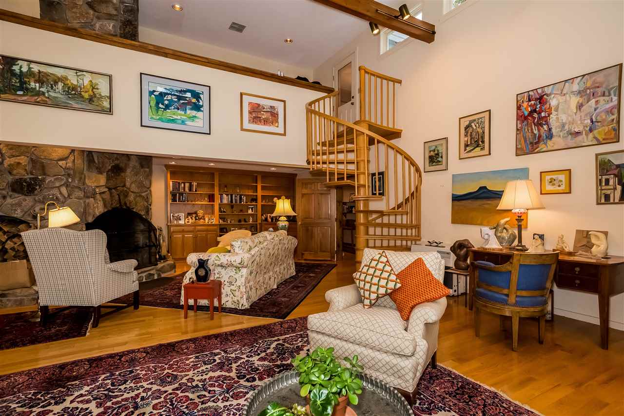 23 Tuftonboro Neck Road Tuftonboro, NH 03853 - Photo 7 of 40 Gallery Image 7