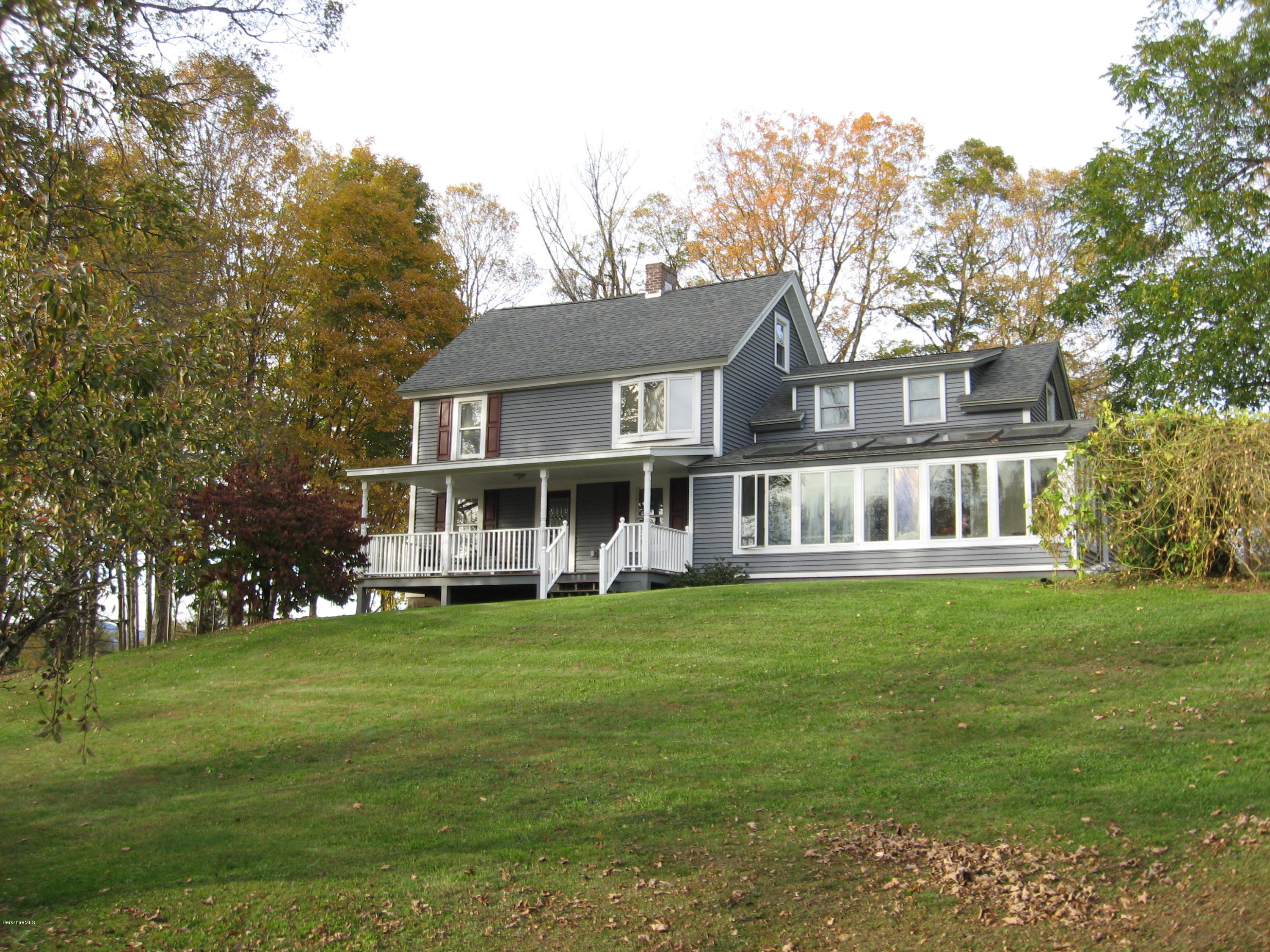 419 East New Lenox Road Pittsfield, MA 01201 - Photo 1 of 33 front of house