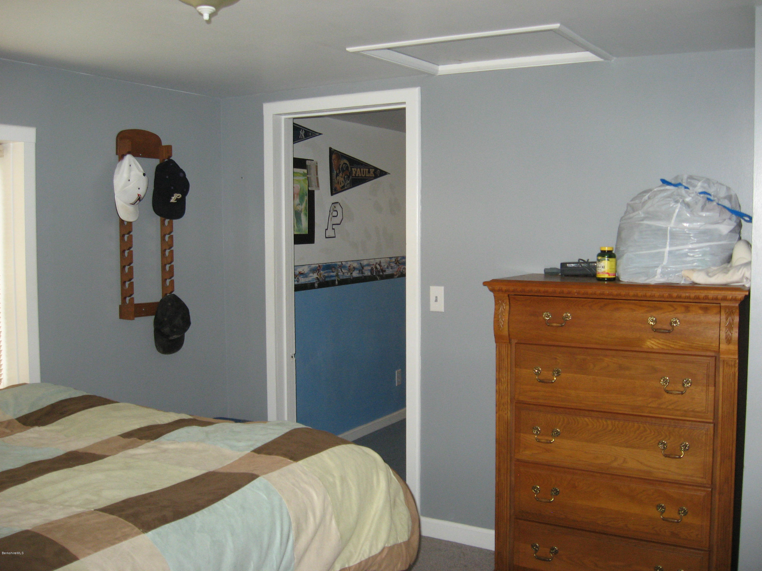 419 East New Lenox Road Pittsfield, MA 01201 - Photo 15 of 33 IMG_2081