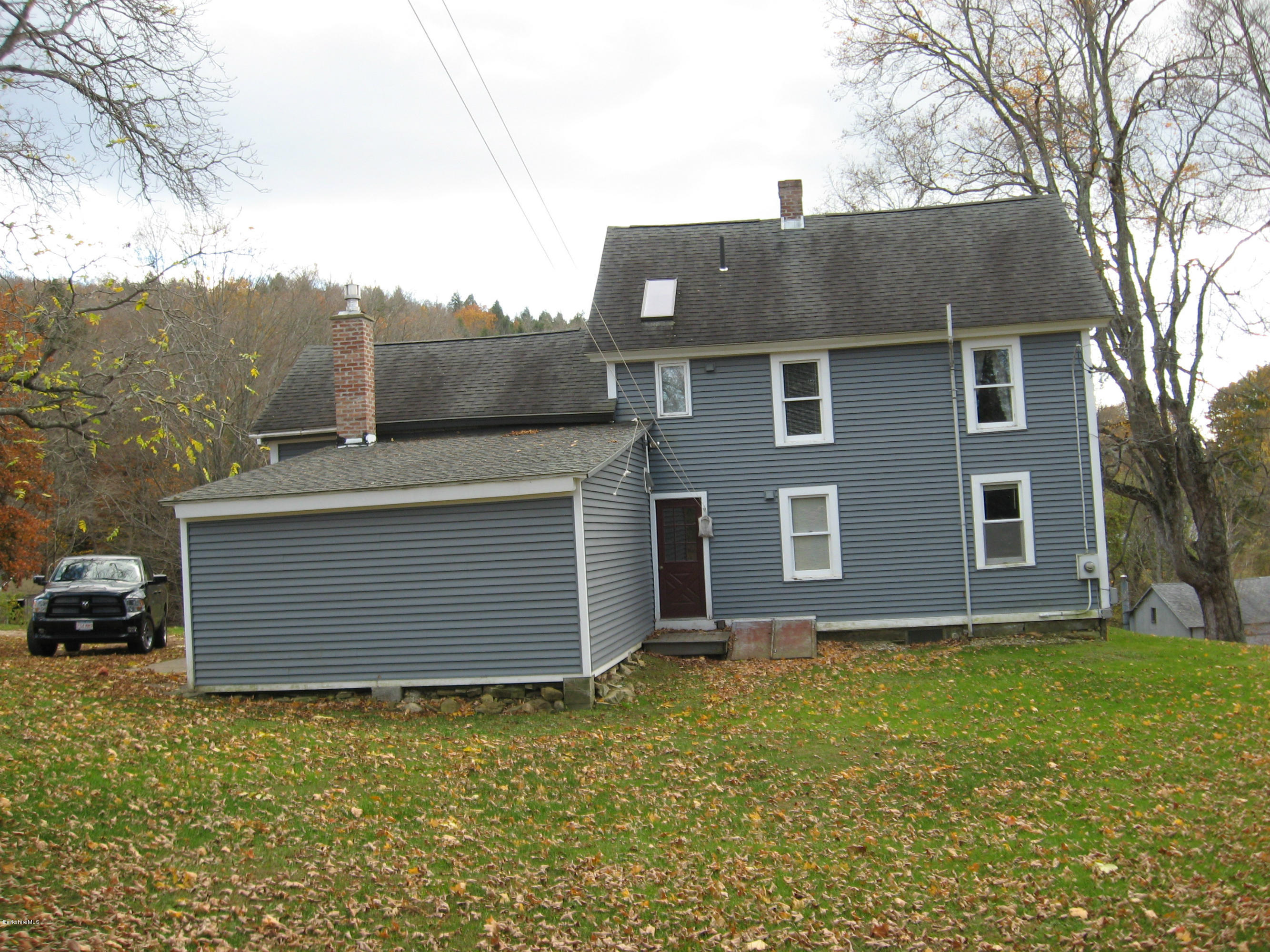 419 East New Lenox Road Pittsfield, MA 01201 - Photo 28 of 33 IMG_2101