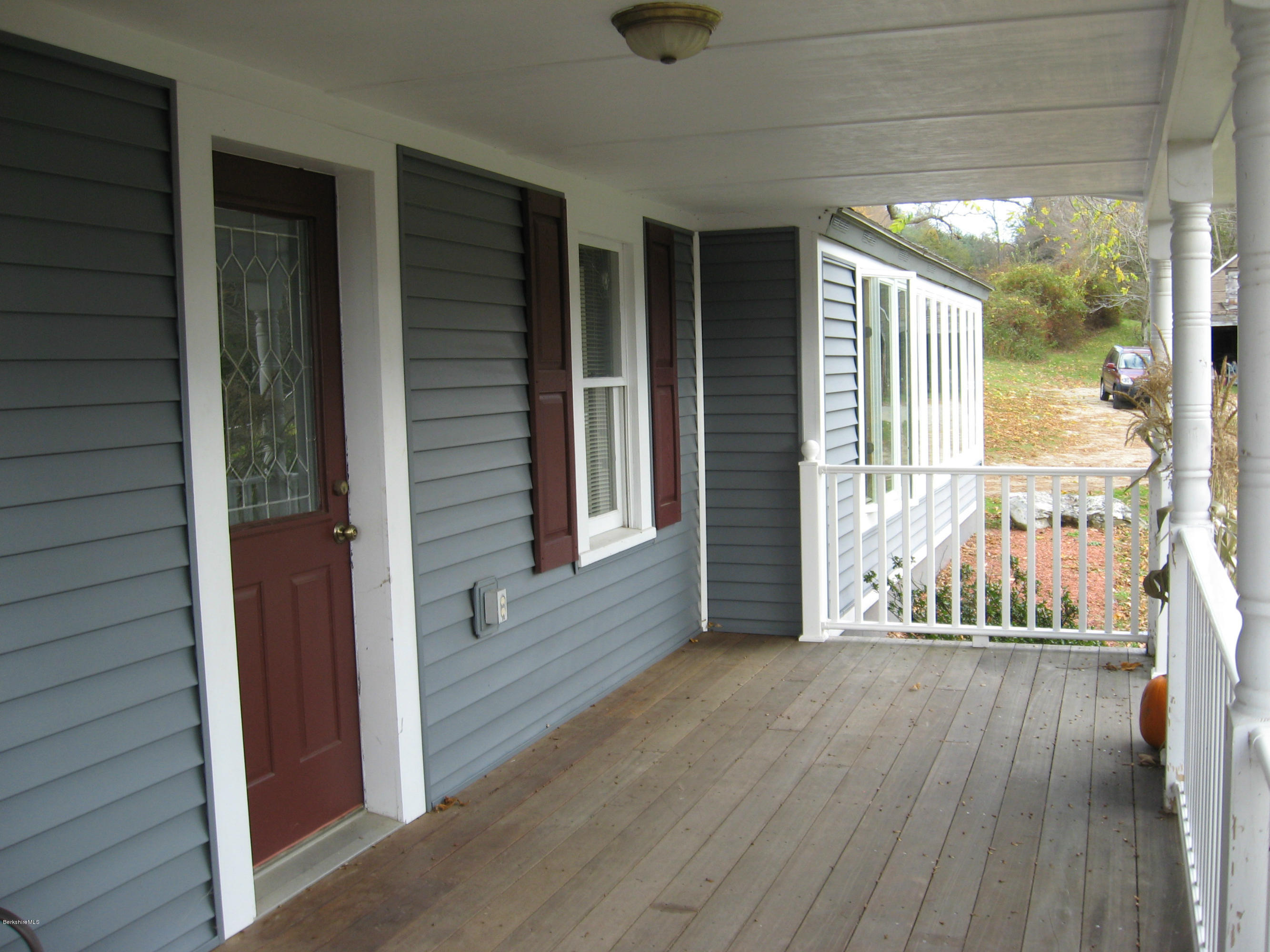 419 East New Lenox Road Pittsfield, MA 01201 - Photo 33 of 33 IMG_2108