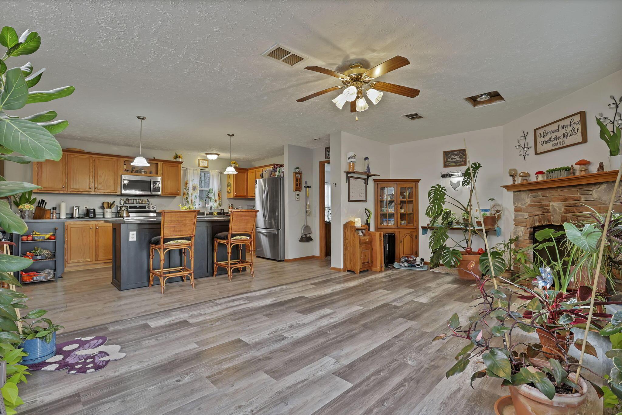6590 Feasel Road Mount Vernon, OH 43050 - Photo 18 of 66 18-web-or-mls-0V3A5991