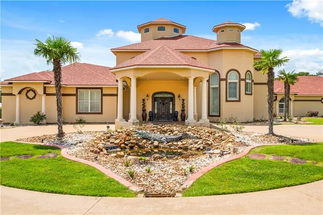 $1,599,000 | 6923 Monroe Highway, Ball, LA 71405