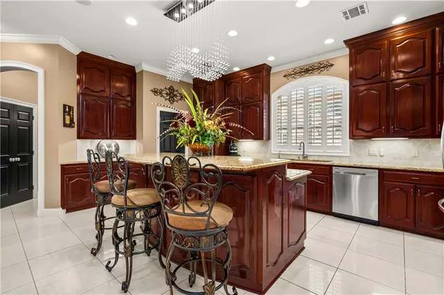 $1,599,000 | 6923 Monroe Highway, Ball, LA 71405