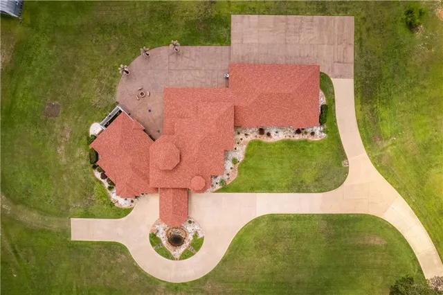 $1,599,000 | 6923 Monroe Highway, Ball, LA 71405