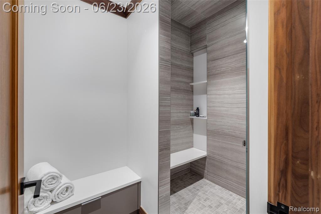 2700 Squirrel Road Bloomfield Hills, MI 48304 - Photo 57 of 83