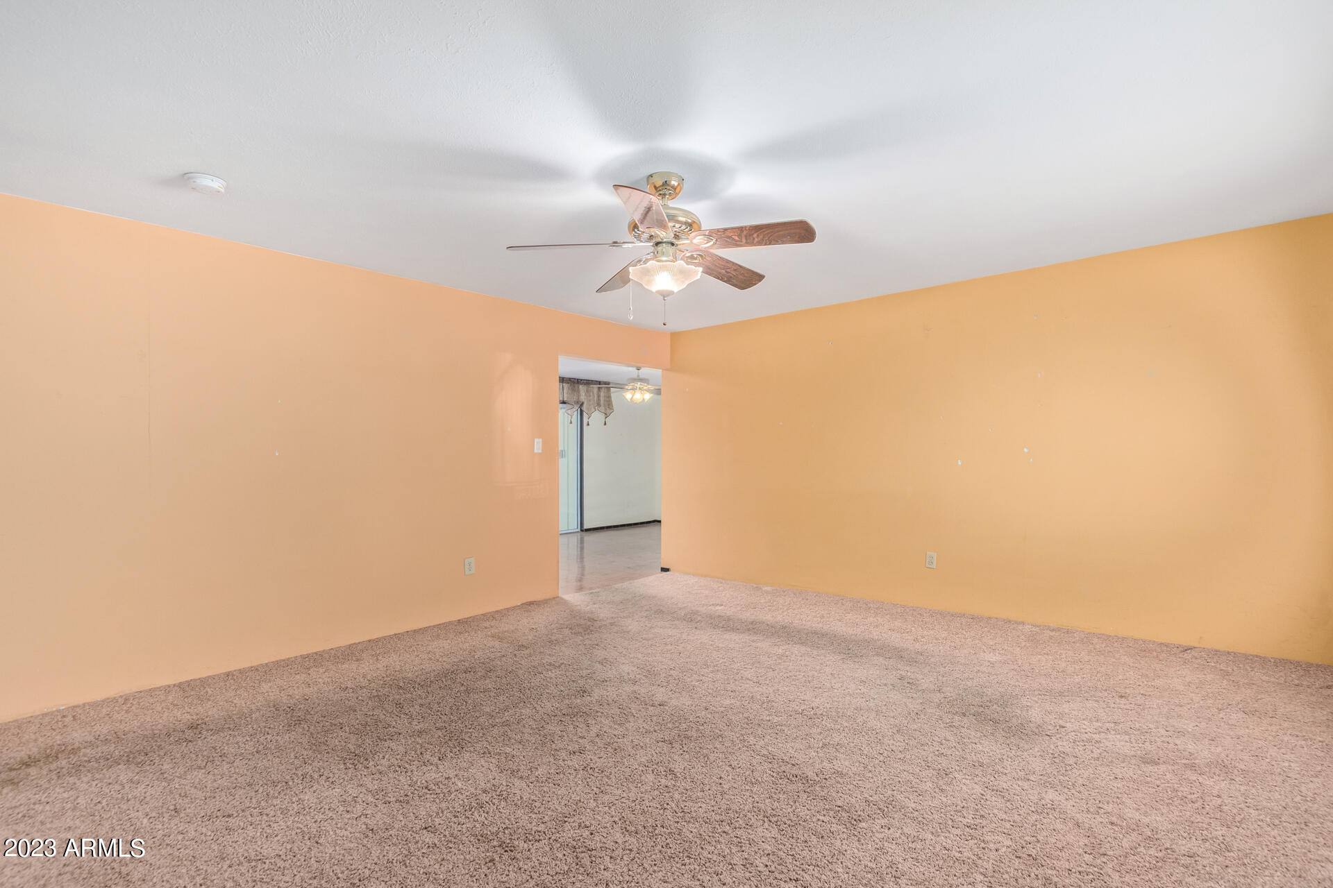 201 West Ruth Avenue Phoenix, AZ 85021 - Photo 12 of 47 12 - Ruth